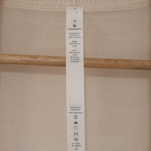 Lululemon Sit In Lotus Wrap II Angel Wing - Picture 11 of 11